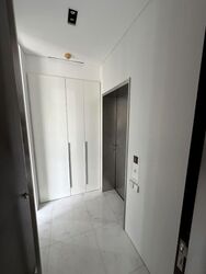 Sui Generis (D10), Condominium #557787651